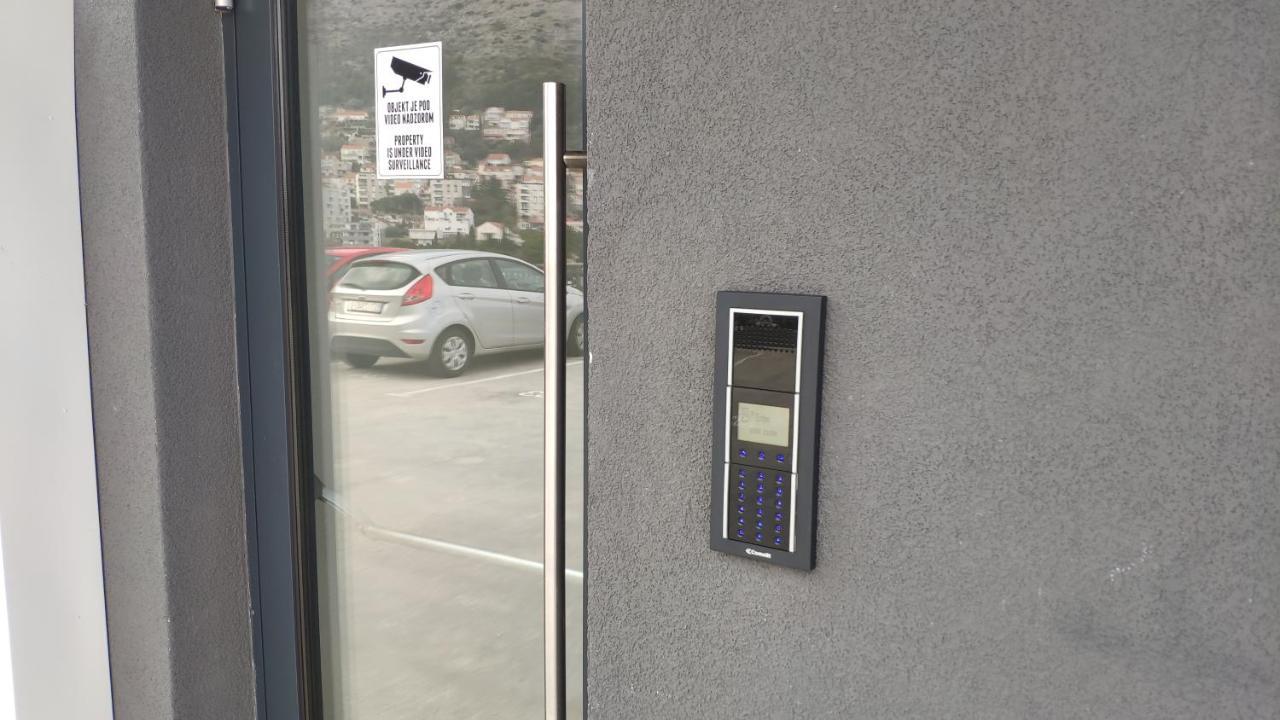 Apartamento Nomad Dubrovnik + Free Parking Exterior foto